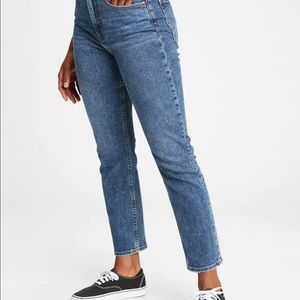 High Rise Cigarette Jeans